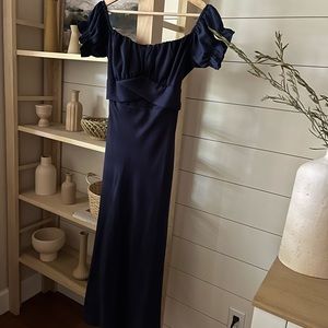 Midi navy blue puff sleeve dress